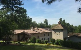 Le Moulin De Saint-Julien